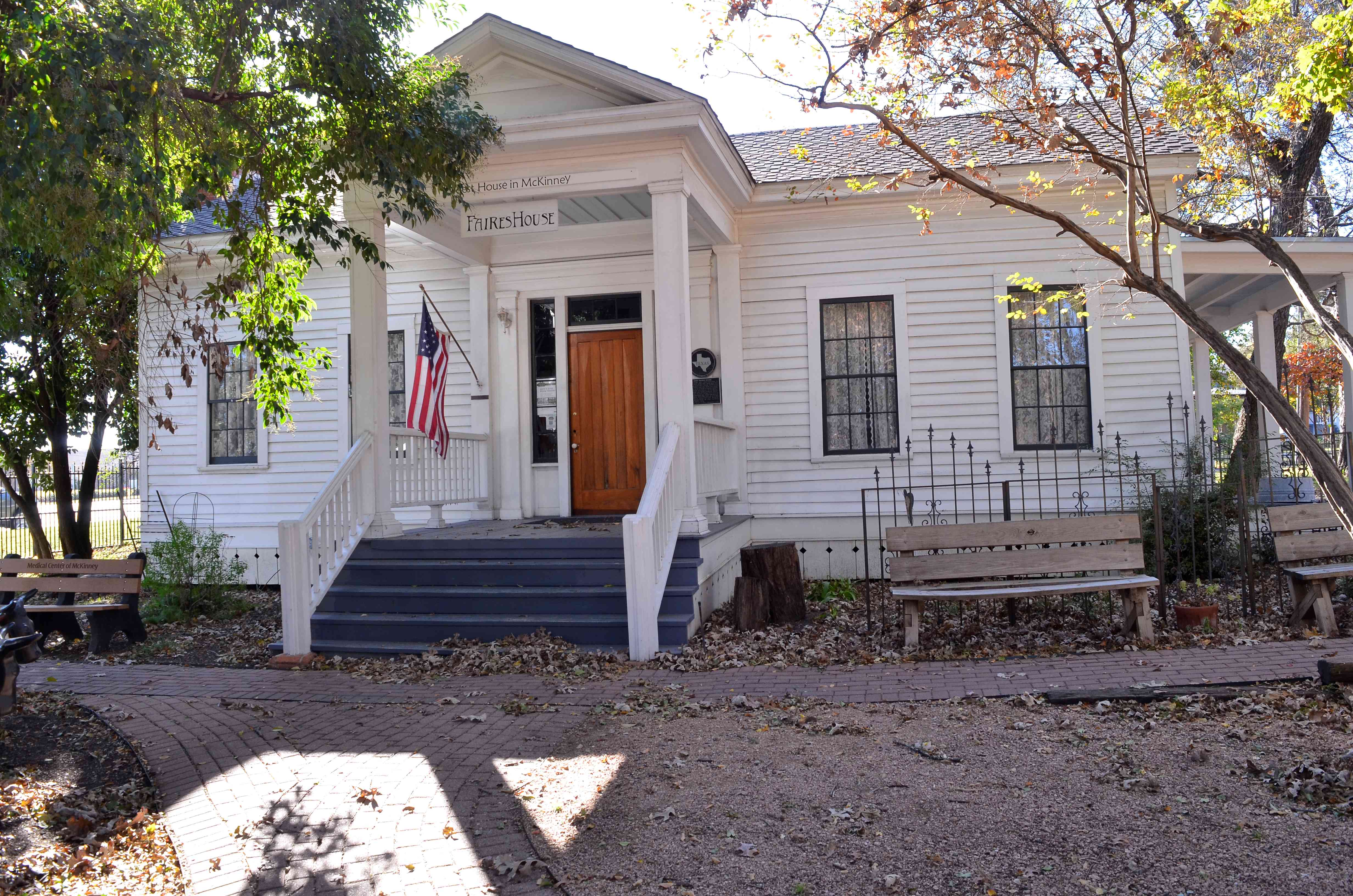 Historic Home: 317 S Chestnut